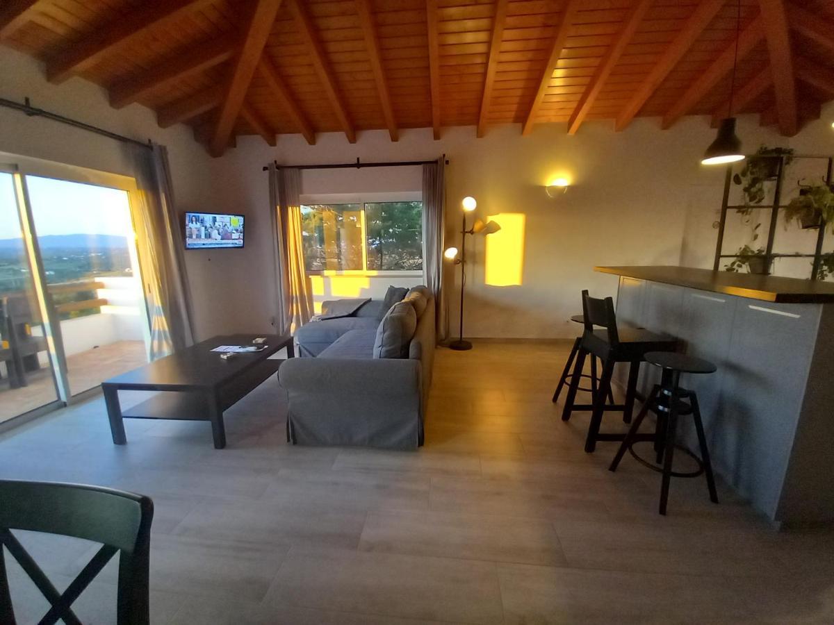 Apartment Carlos - Penthouse - Belch1952